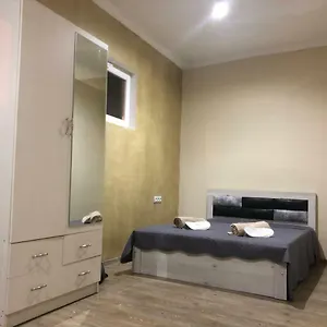 - Granada - Boutique - - Тбилиси