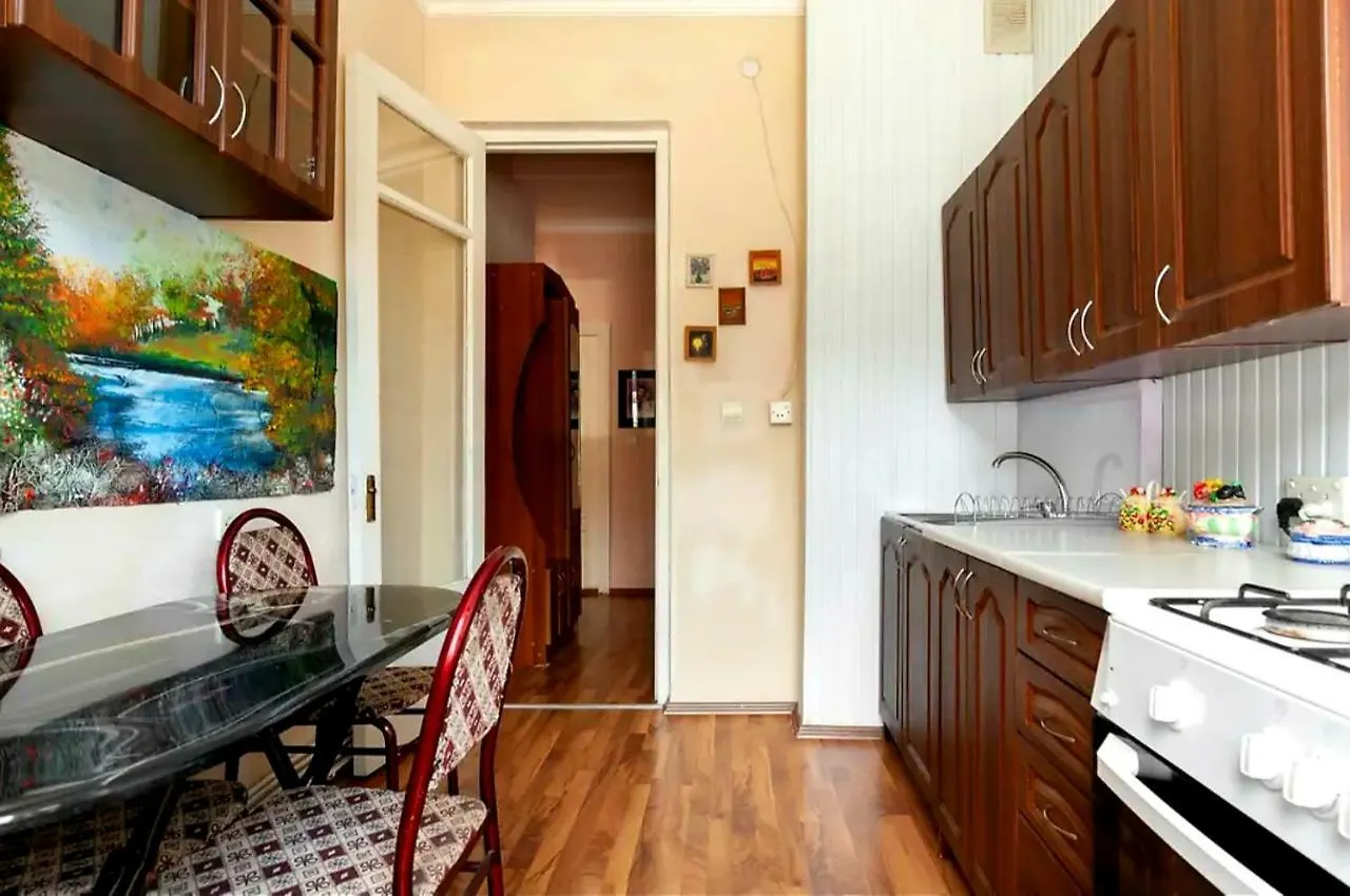 Tornike'S Apartment Тбилиси Грузия